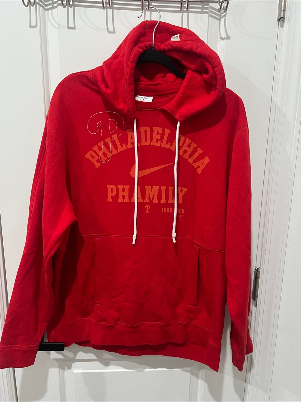 Nike Philadelphia Phillies Phamily Red Hoodie Size XL